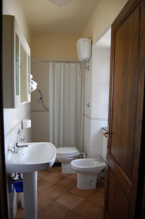Cottage House Il Palazzetto Castelnuovo di Garfagnana Room photo